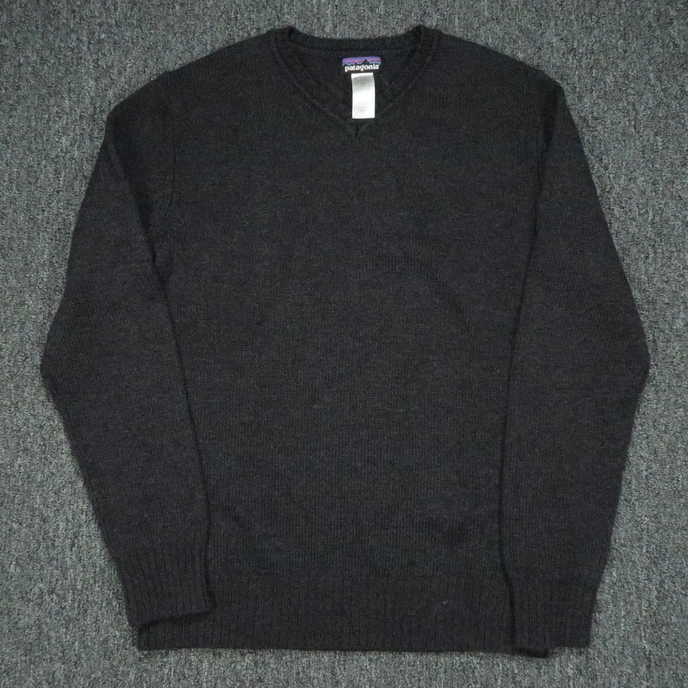 Patagonia Sweater Mens Small Gray Wool Lambswool V Neck Outdoor Hiking VTG‎